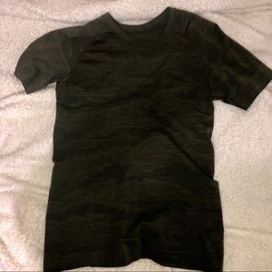 Lululemon Men’s Metal Vent
